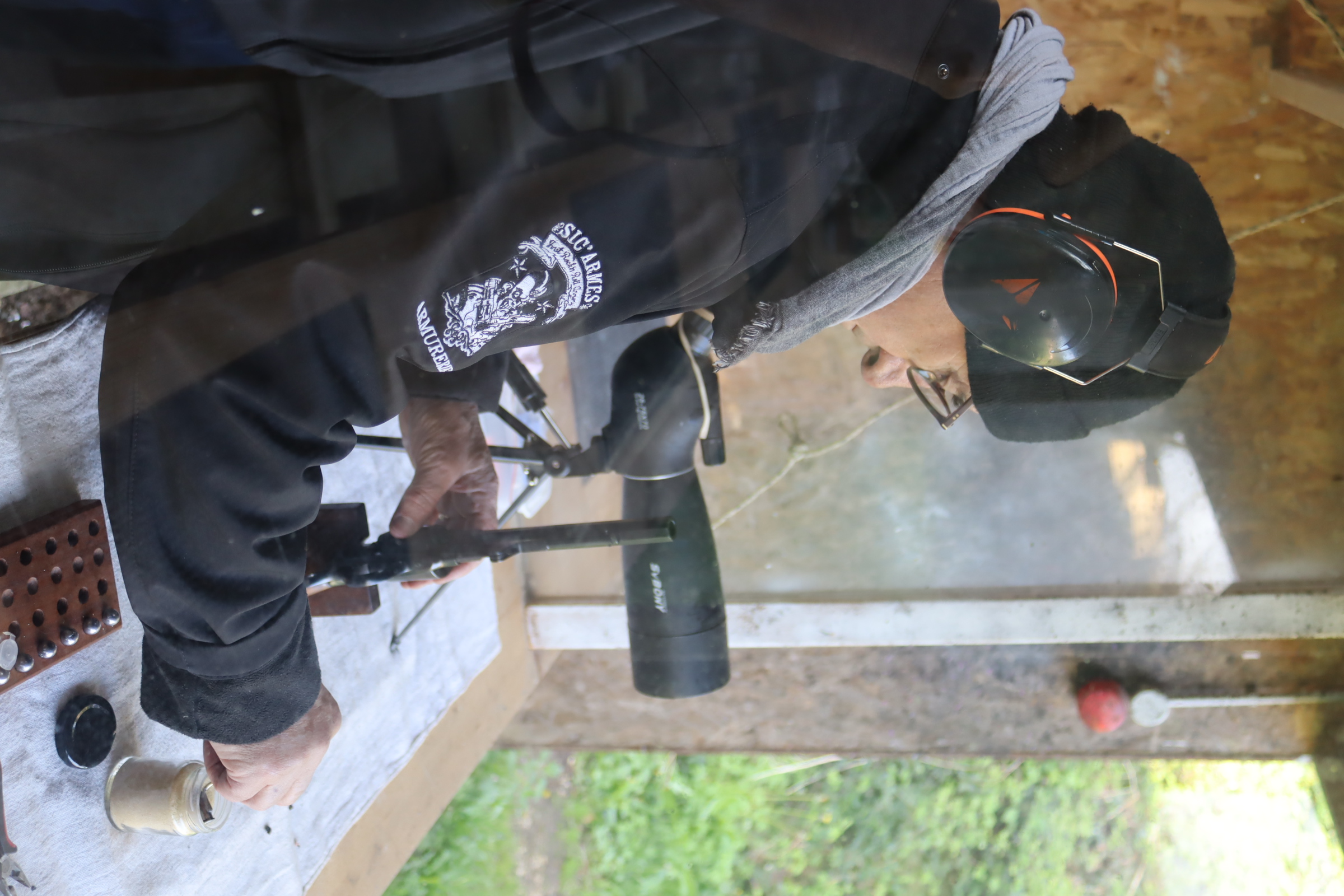 Rechargement pistolet poudre noire